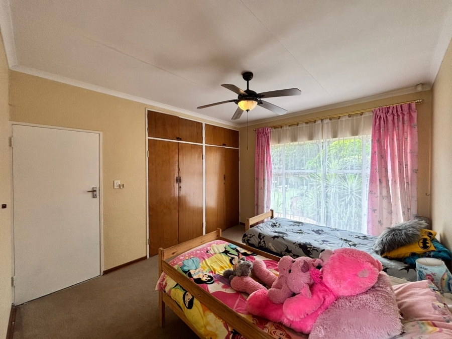 4 Bedroom Property for Sale in La Hoff North West